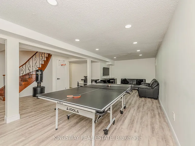 298 Forest Dr S — Photo 39