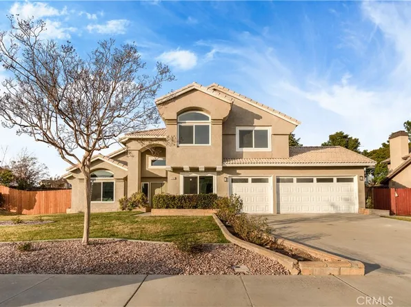 1762 W Via Verde Dr, Rialto, CA 92377
