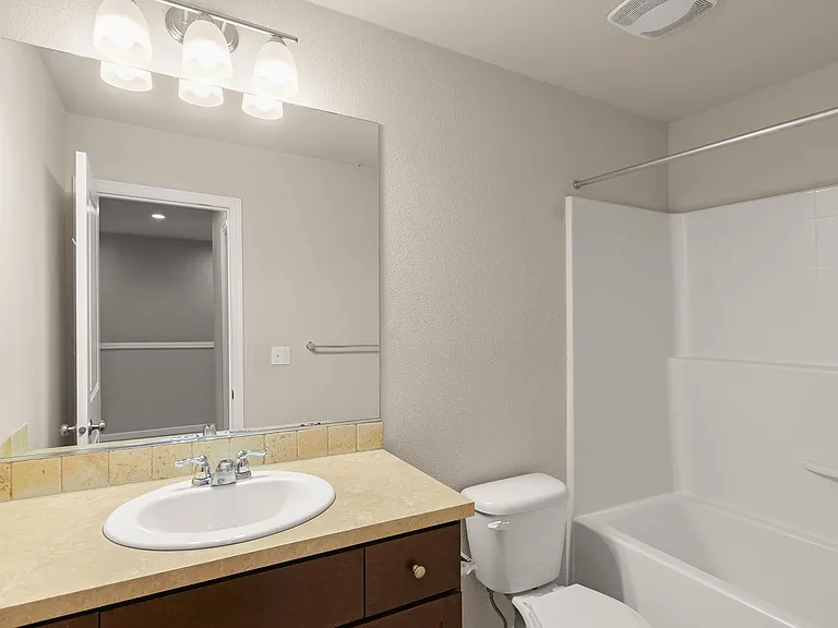 17222 SW 120th Pl — Photo 11