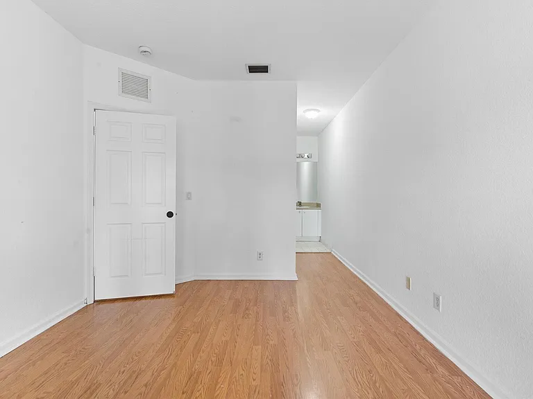 1407 S Santa Catalina Cir — Photo 9