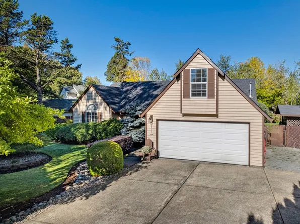 6955 SW Pine St, Tigard, OR 97223