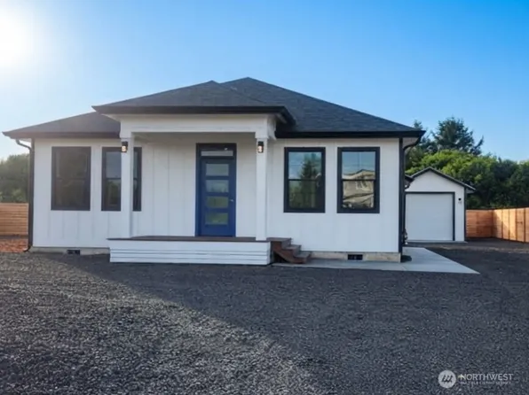 446 Salina Cruz Avenue SW, Ocean Shores, WA 98569