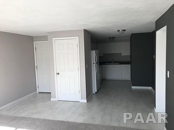 5th image of 642 S 4th Ave #642