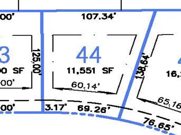 44 Park Place Park #8, North Liberty, IA 52317