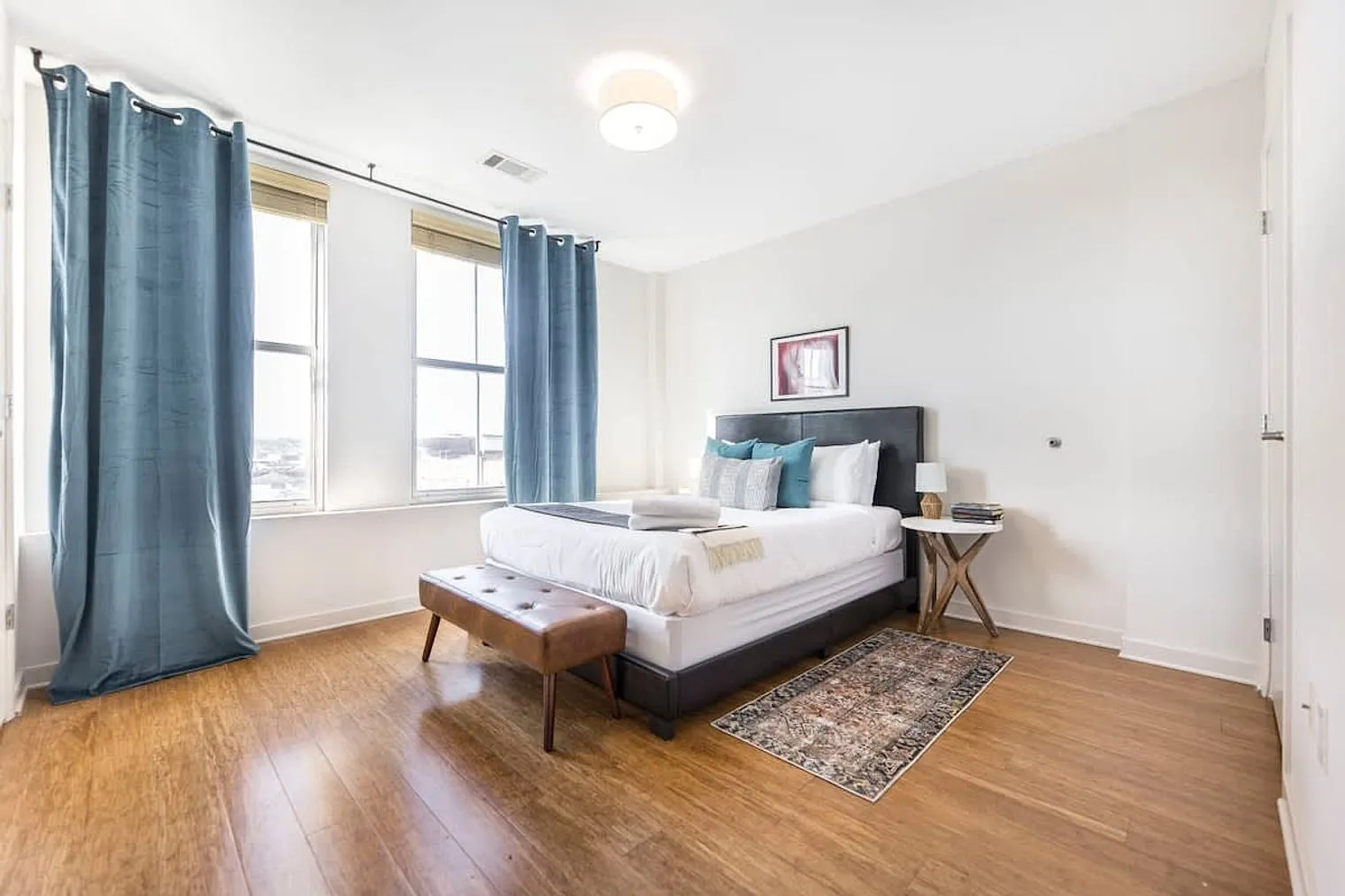 2 bed, 2.0 bath, 1140 sqft, $2,290 — Photo 4