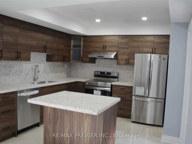 122 Garyscholl Rd #BASEMENT — Photo 7