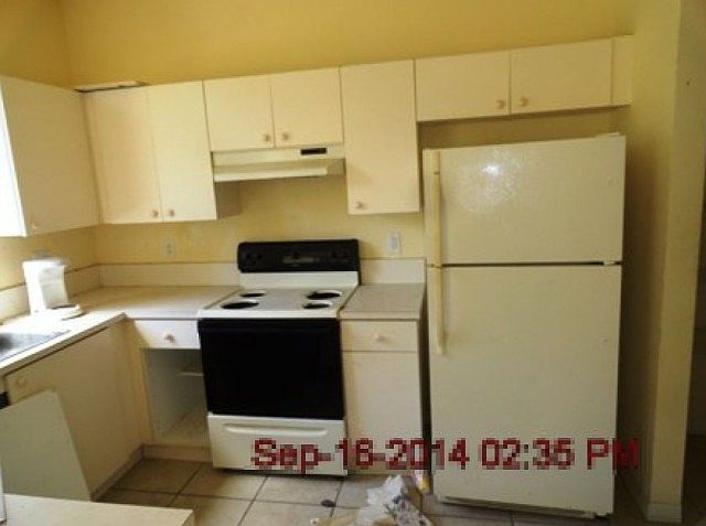 2nd image of 136 SW 16th Ave