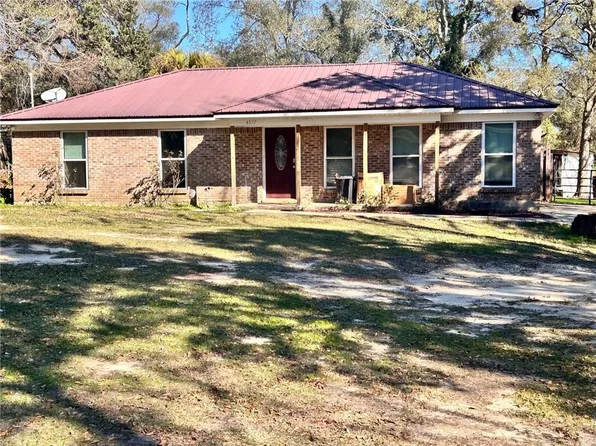 4577 Emerald Dr E, Mobile, AL 36619