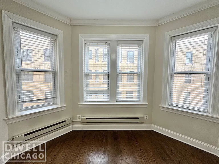 3837 N Greenview Ave #1E — Photo 11