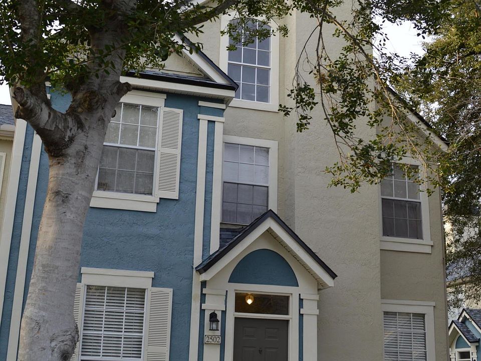 1st image of 13703 N Richmond Park Dr #2502