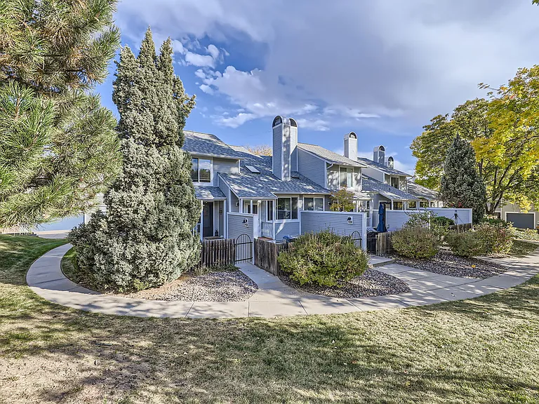410 Owl Dr — Photo 17