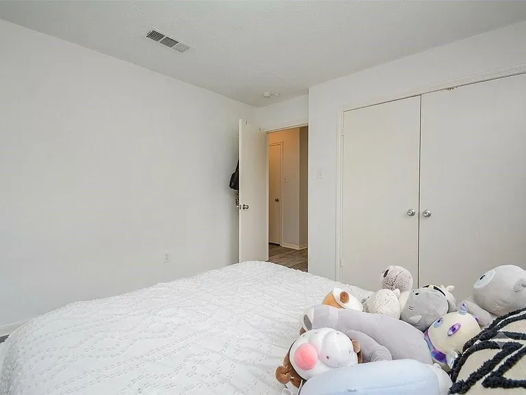 15302 La Mancha Dr — Photo 18