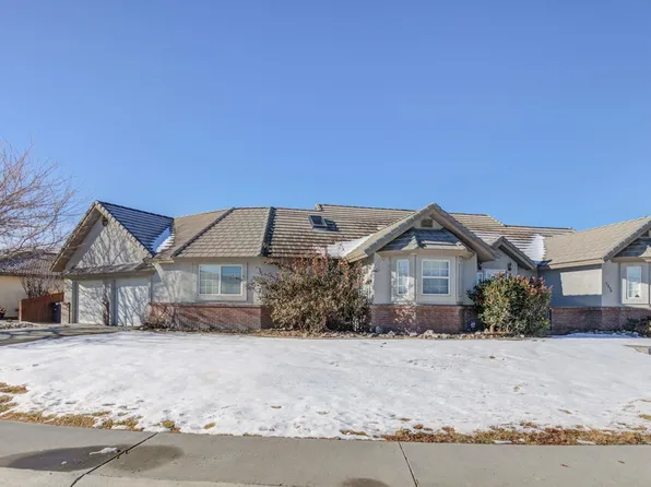 1276 Green Valley Dr, Fallon, NV 89406