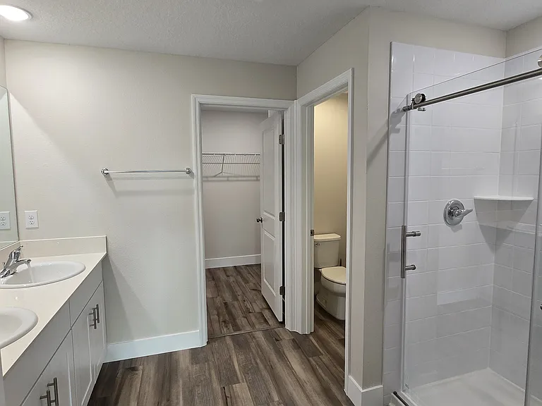 1728 Vanilla St — Photo 14
