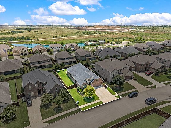 4th image of 1515 Silver Sage Dr