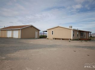45 Yermo Ln, Yerington, NV 89447