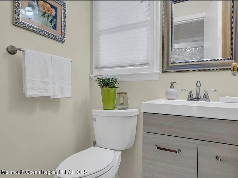 722 Maple Ave — Photo 11