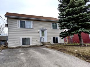1130 10th St W, Columbia Falls, MT 59912