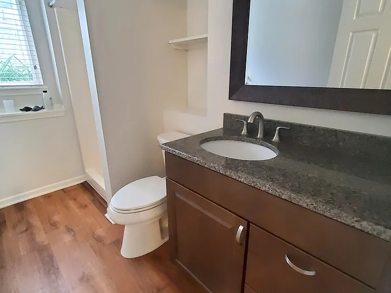 1043 Olson Ave — Photo 19
