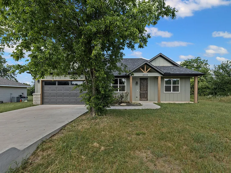 6111 Collins Ct — Photo 40
