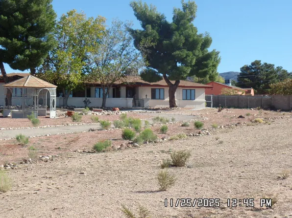 2080 Seneca St, Kingman, AZ 86401