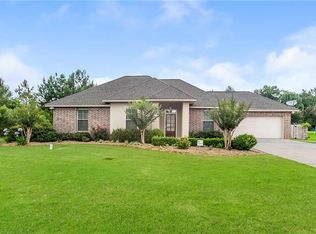 15567 Lake Ramsey Rd, Covington, LA 70435
