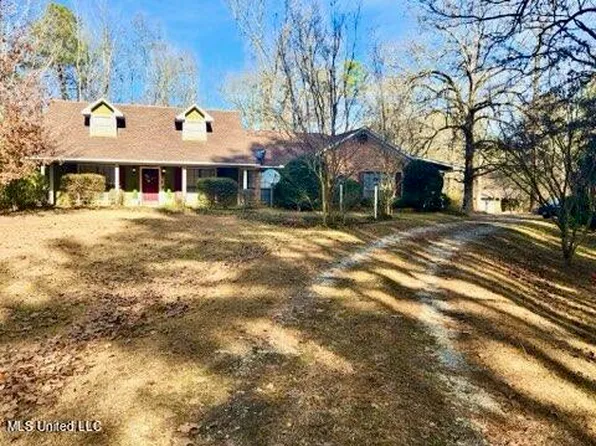 10220 Road 743, Philadelphia, MS 39350
