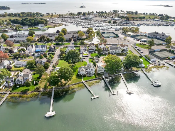 9 Sylvester Court, Norwalk, CT 06855