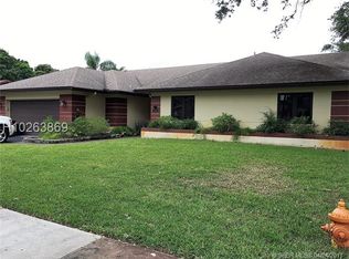 11903 SW 53rd Pl, Cooper City, FL 33330