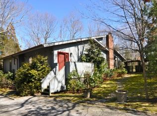 54 Harbor View Dr, East Hampton, NY 11937