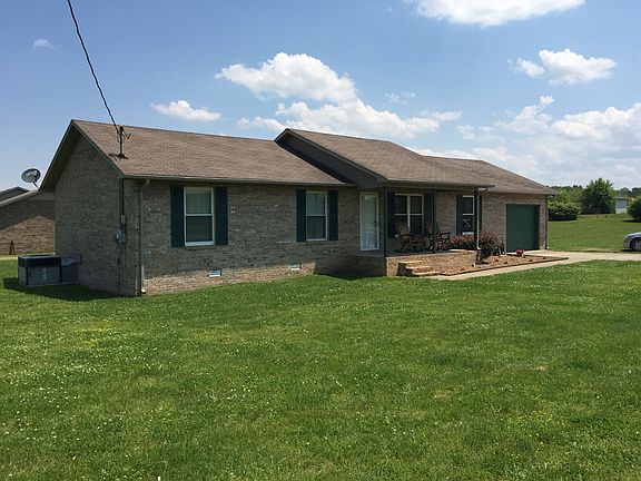BRICK EXTERIOR-1 CAR GARAGE