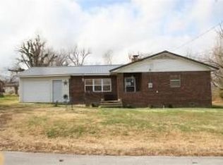 208 S Watkins St, Alpena, AR 72611