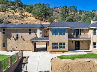 21824 Sunnybrook Dr, Tehachapi, CA 93561
