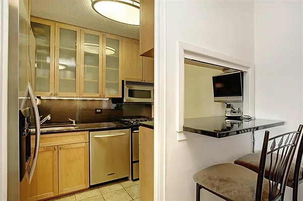 Sold by Citi Habitats | media 15