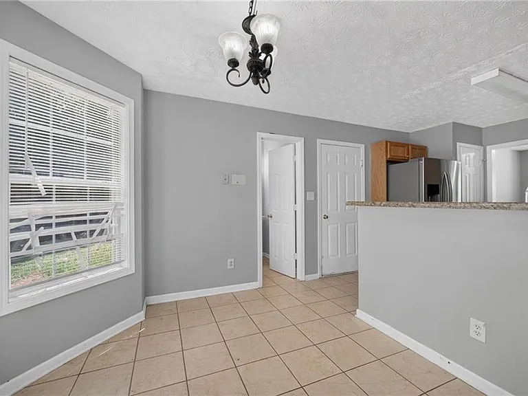530 Sterling Pointe Ct — Photo 14