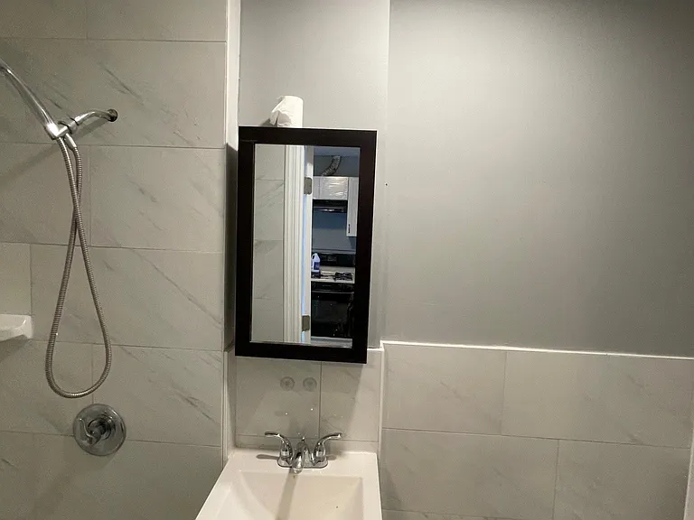 219 Magnolia Ave #3R — Photo 12