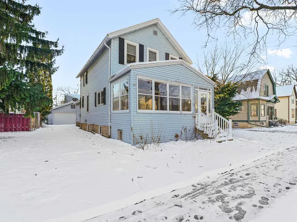 94 7th St, Fond Du Lac, WI 54935