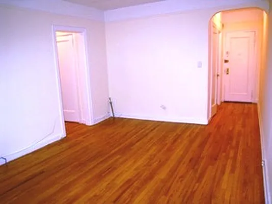 Rented by City Connections Realty | media 23