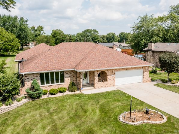 Ranch House - Mokena IL Real Estate - 13 Homes For Sale | Zillow