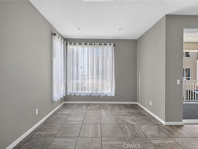 821 Brickyard Ln — Photo 21