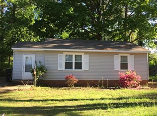 413 Evergreen Ln, Sanford, NC 27330