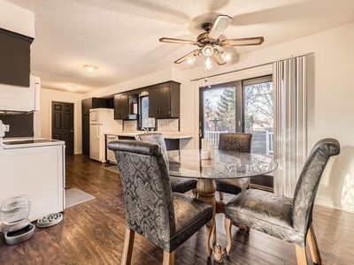 144 Strese Ln, Apple Valley, MN, 55124