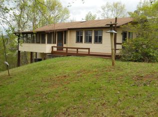 162 Bennett Ridge Rd, Franklin, NC 28734