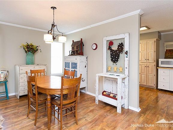 4th image of 33 N Cerney Ln