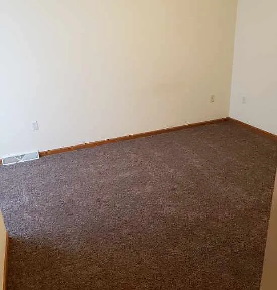 3006 Selkirk Dr #3 — Photo 4