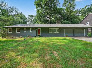 19076 State Line Rd, South Bend, IN 46637