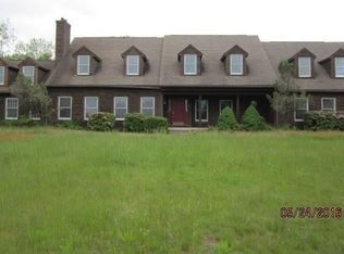 425 S Grand St, West Suffield, CT 06093