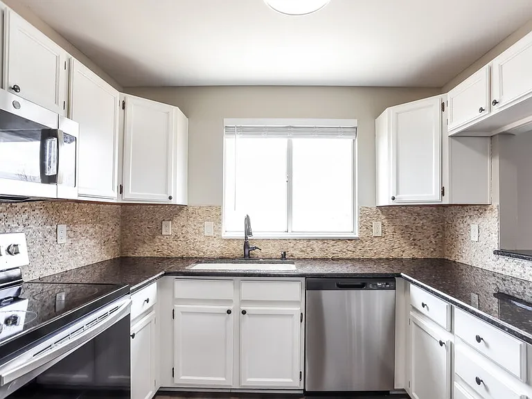 11317 Donley Dr — Photo 7