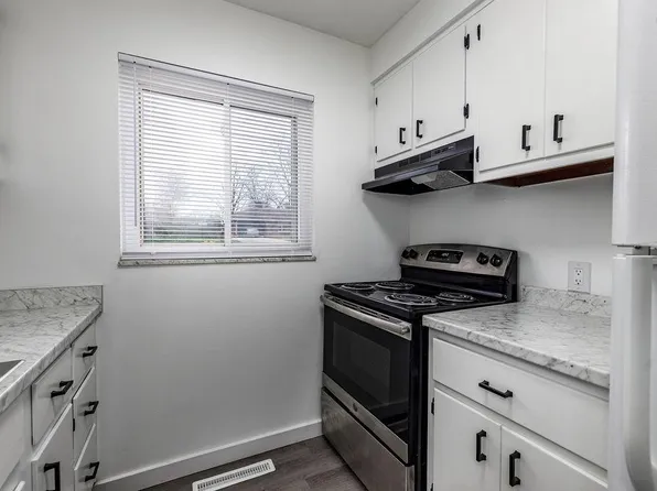 190 Wilson Drive, 190 Wilson Dr APT 4, Xenia, OH 45385