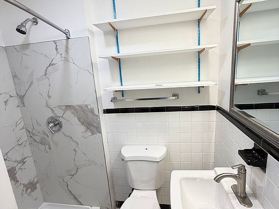 4th image of 18138 A P Hill Blvd APT B